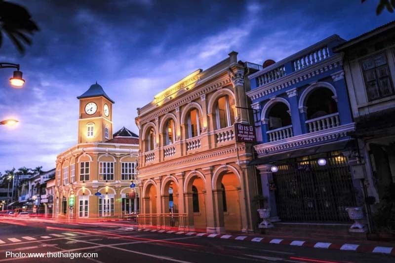 Old Phuket Town is a good place for families to shop, tour, and enjoy