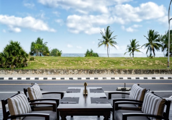Karon Beach restaurants