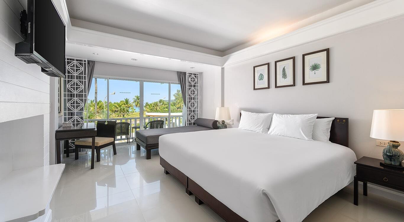 LAGOON POOL VIEW DELUXE TERRACE