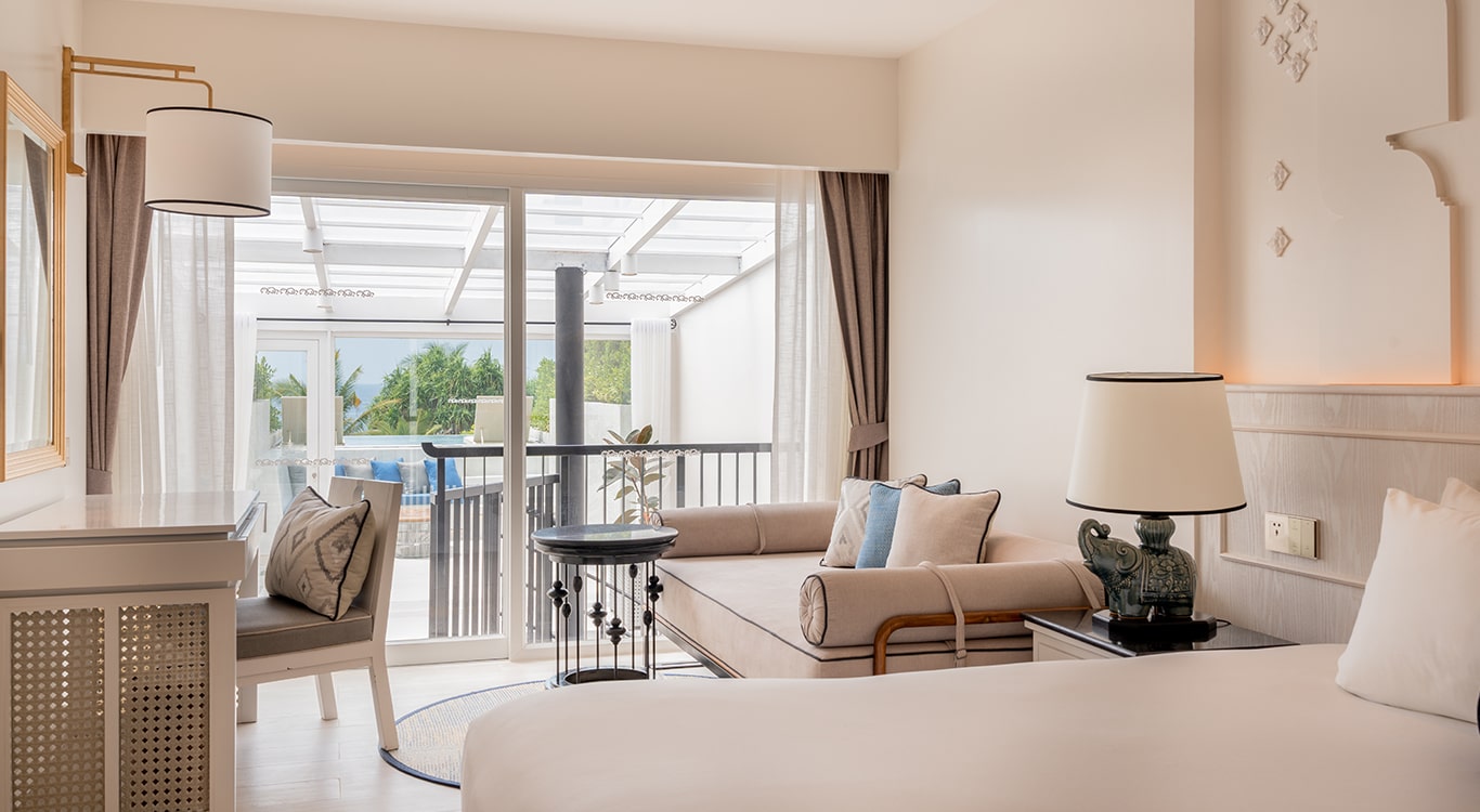 Seaview Infinity Pool 2-Bedroom Duplex Suite