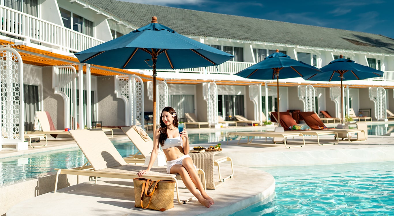 Thavorn Palm Beach Resort - Swimming Pools