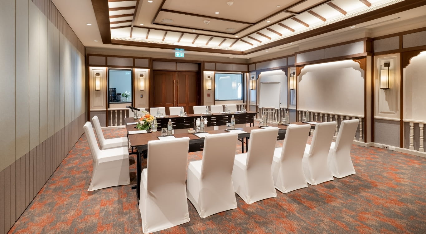 카론 비치의 씨샌드 선 미팅룸