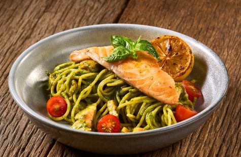 Creamy Pesto & salmon