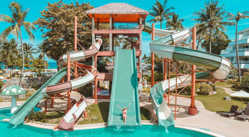 Kid-friendly hotel pool for families in Karon Beach, Phuket