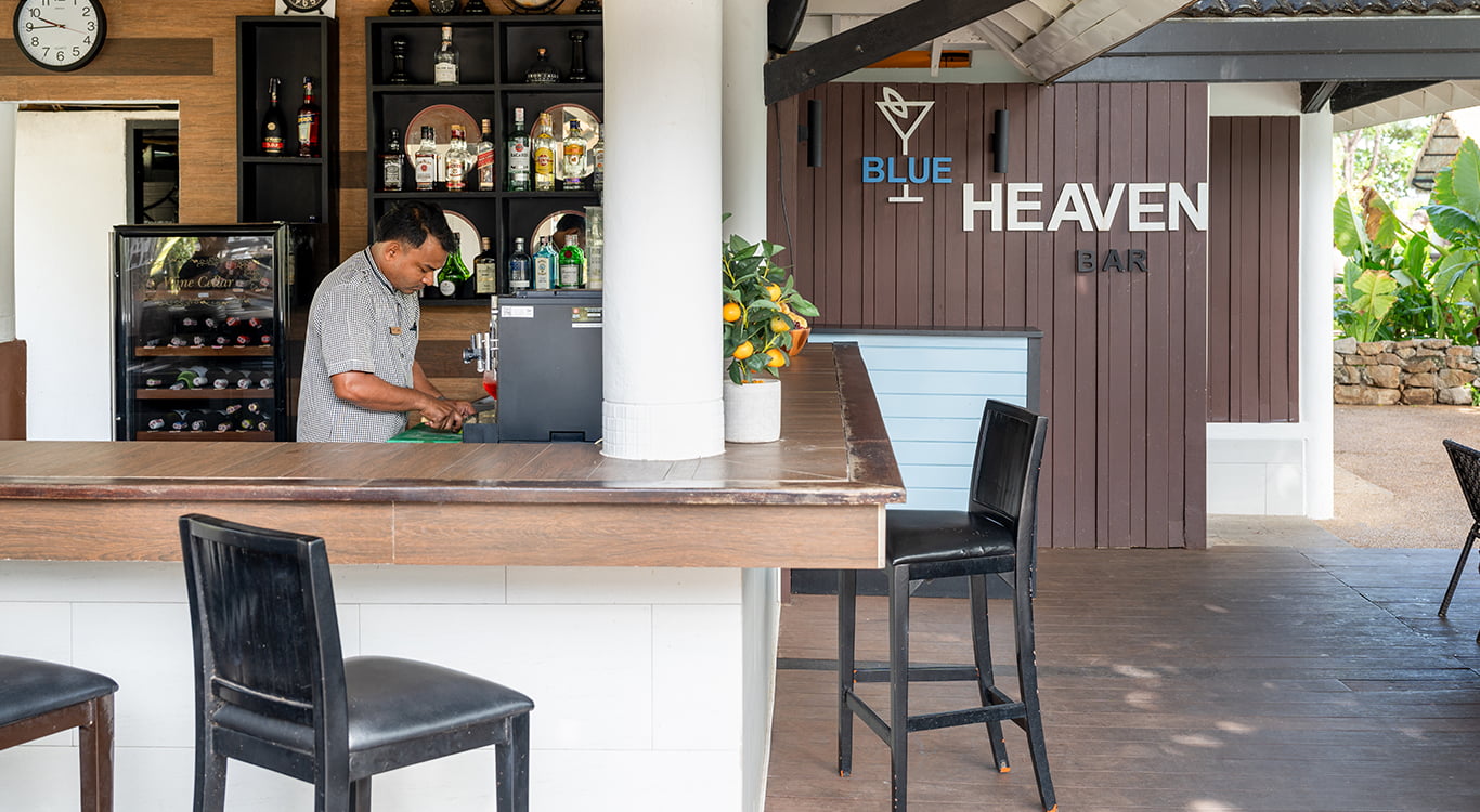 Blue Heaven Pool Bar