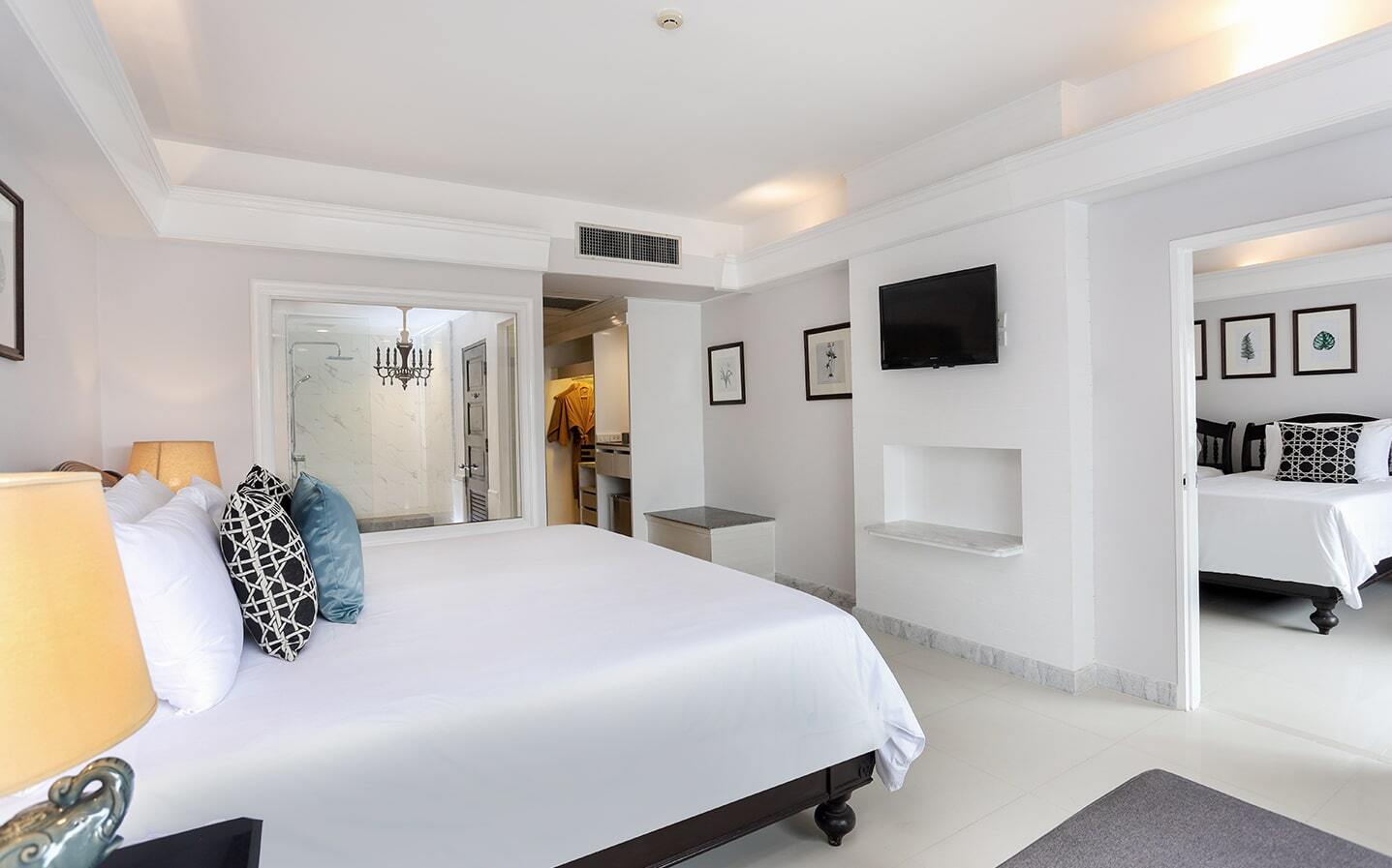 Family Connecting Deluxe Terrace